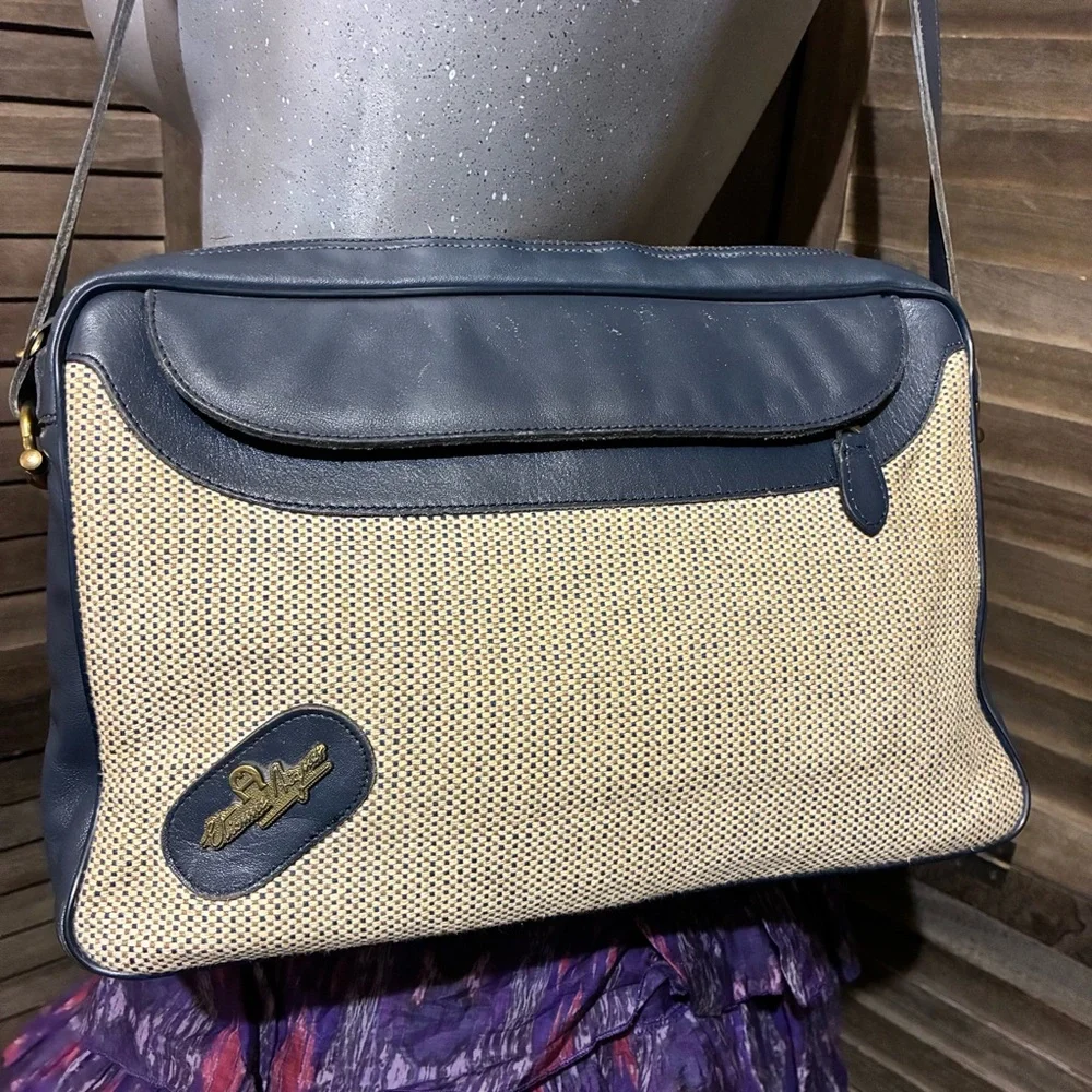 ETIENNE AIGNER Vintage 90s Crossbody Shoulder Purse Bag Preppy Classic 11.5X8”